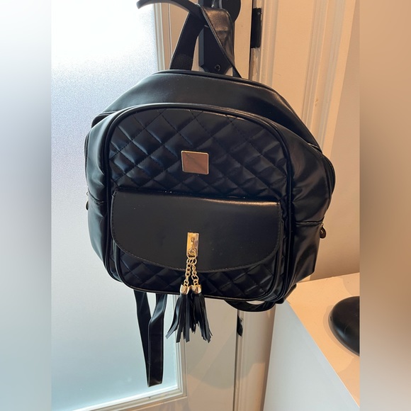 COPY - High quality black leather backpack - Picture 1 of 11
